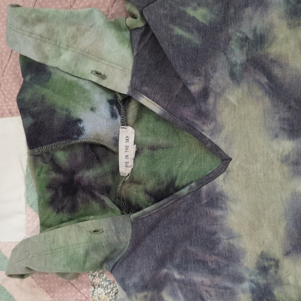 Pie in the sky tie-dye, hooded, dresshirt